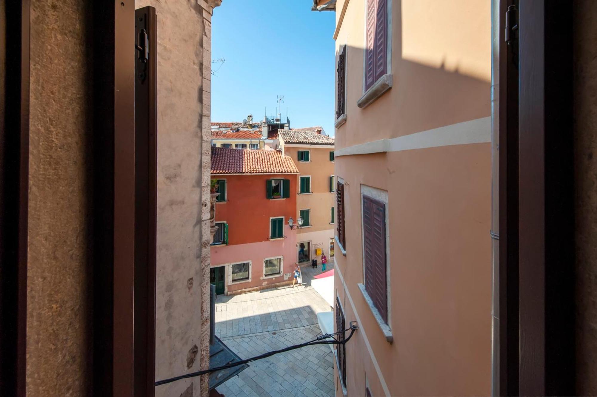 Appartement De Amicis *